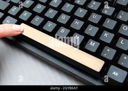 Conversione di dati analogici in supporti digitali, digitando Forum Suggerimenti utili Foto Stock