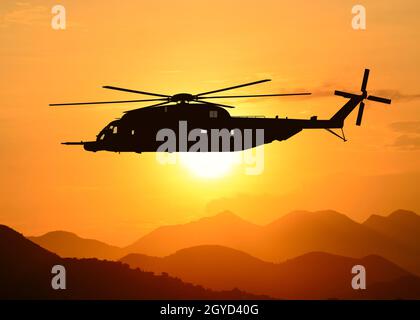Elicottero pesante americano in volo Foto Stock