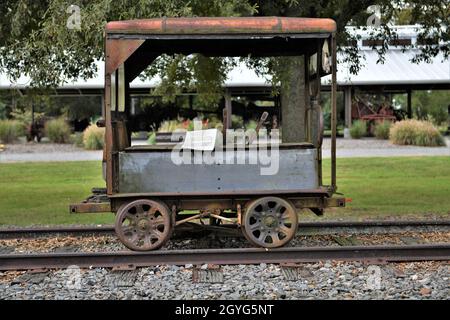 Macchina di manutenzione ferroviaria, costruita da Fairway Railway Motors Inc.. Foto Stock