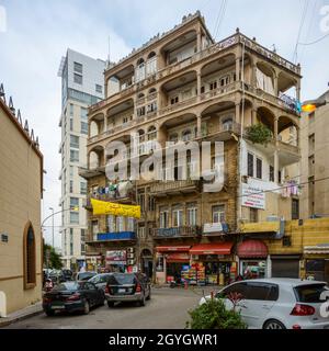 LIBANO, BEIRUT, ZOKAK EL-BLAT, AMINE BEYHUM STREET, MEKKAOUI EDIFICIO Foto Stock