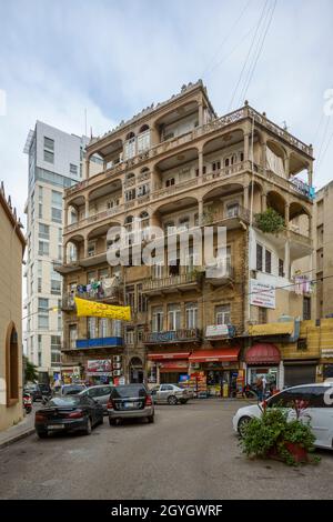 LIBANO, BEIRUT, ZOKAK EL-BLAT, AMINE BEYHUM STREET, MEKKAOUI EDIFICIO Foto Stock