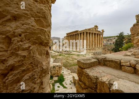 LIBANO, BAALBEK-HERMEL, ANTICA CITTÀ DI BAALBEK ANTICA ELIO DEI ROMANI PATRIMONIO DELL'UMANITÀ DALL'UNESCO, TEMPIO DI BACCO Foto Stock