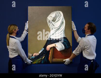 Sotheby’s, Londra, Regno Unito. 8 ottobre 2021. L'asta serale d'arte contemporanea si svolge durante la Fribeze Week il 14 ottobre. Immagine: Ewa Juszkiewicz, Maria (dopo Johannes Cornelisz Versprrock). Stima: £30,000- 40,000, credito: Malcolm Park/Alamy Live News. Foto Stock