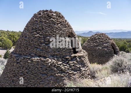 I forni Frisco Charcoal furono costruiti tra il 1877 e il 1880 per produrre carbone per fonderie d'argento. Foto Stock