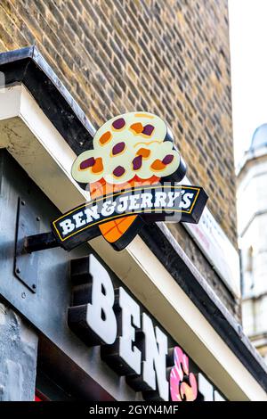 Ben & Jerry’s Ice Cream Shop a Wardour Street, Soho, Londra, Regno Unito Foto Stock