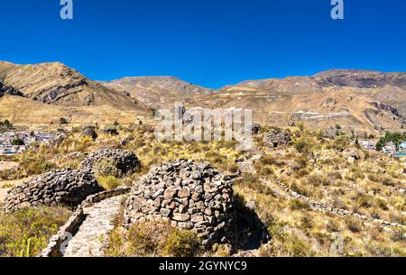 Rovine pre-inca a Chivay in Perù Foto Stock