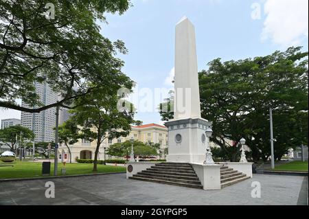 Il monumento commemora la visita dell'allora governatore generale dell'India, il marchese di Dalhousie, a Singapore nel febbraio 1850, che come parte della S Foto Stock