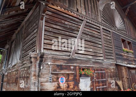 Chalet Svizzero - Simmental, Berner Oberland, Svizzera Foto Stock