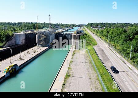 Un'antenna di una serratura al canale di Welland, Canada Foto Stock