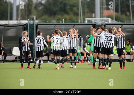 Torino, Italia. 9 ottobre 2021. 09 ottobre 2021 Vinovo - Torino Juventus Women team durante il campionato italiano di womenÕs, Serie Una partita di calcio tra Juventus FC e Napoli Femminile al Juventus Training Center di Vinovo, Italia - Photo Nderim Kaceli / Alamy Live News Credit: Nderim Kaceli/Alamy Live News Foto Stock