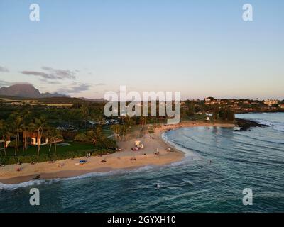La spiaggia di Brennecke a Poipu a Kauai Foto Stock