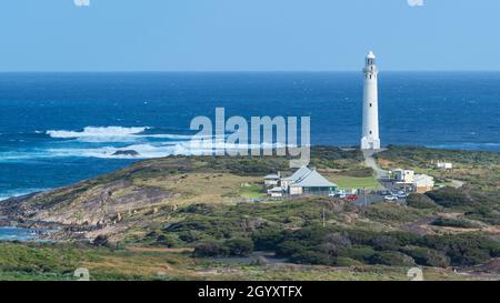 Il faro di Cape Leeuwin si trova nel Parco Nazionale di Leeuwin-Naturaliste nell'Australia Occidentale, nel punto più a sud-ovest dell'Australia. Foto Stock