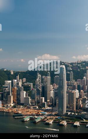 I grattacieli di Central, Hong Kong Island, visti dal livello 106 della ICC a Kowloon occidentale, 2009 Foto Stock