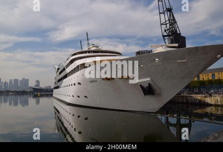 Sunborn Yacht Hotel, Royal Victoria Dock, Londra, Regno Unito. Foto Stock