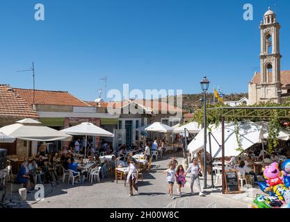 Arsos Village Wine Festival 2021, parte del festival del vino del distretto di Limassol, Cipro. Foto Stock