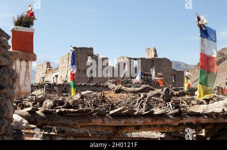 Kagbeni, bellissimo villaggio nella zona bassa di Mustang, giro Annuapurna circuito trekking sentiero, Nepal Foto Stock