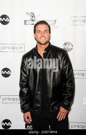 Festeggiamenti del 21° anniversario DELLA RIVISTA SU Red Carpet Fashion all'Avalon Hollywood Foto Stock