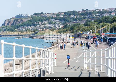 Beach Promenade, Colwyn Bay (Bae Colwyn), Conwy County Borough, Galles, Regno Unito Foto Stock