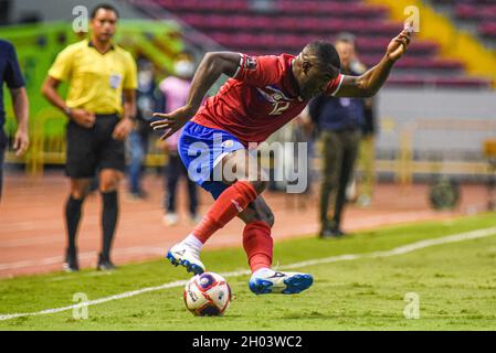 SAN JOSE, Costa Rica: Joel Campbell durante la vittoria del Costa Rica 2-1 su El Salvador nel CONCACACAF FIFA World Cup Qualificanti il 10 ottobre 2021, Foto Stock