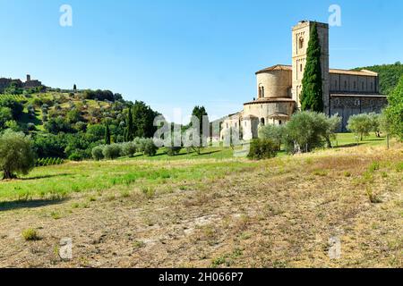 Abbazia di Sant'Antimo, monastero benedettino. Montalcino Val d'Orcia Toscana Foto Stock