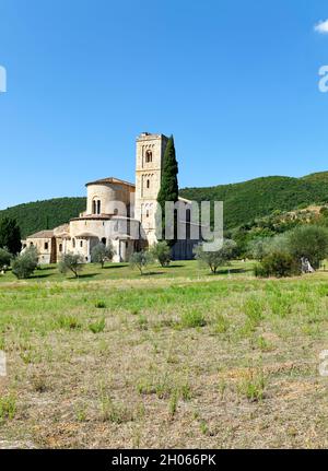 Abbazia di Sant'Antimo, monastero benedettino. Montalcino Val d'Orcia Toscana Foto Stock