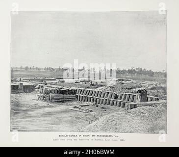 BREASTWORKS DI FRONTE A PETERSBURG, VA dal libro americano della Guerra civile e dall'album Grant : 'art immortelles' : Un portafoglio di riproduzioni a mezzitoni da fotografie rare e costose progettate per perpetuare la memoria del generale Ulisse S. Grant, raffigurante scene e incidenti in relazione alla Guerra civile pubblicata a Boston e New York da W. H. Allen nel 1894 Foto Stock