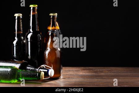 Vista frontale, gustoso assortimento di birre americane Foto Stock