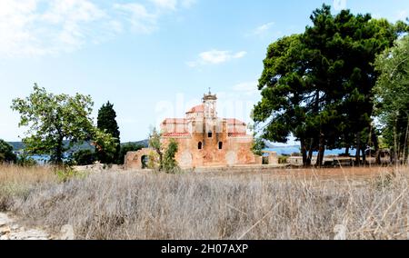 Chiesa tradizionale greco-ortodossa all'interno del castello di Pylos Peloponneso Grecia Foto Stock