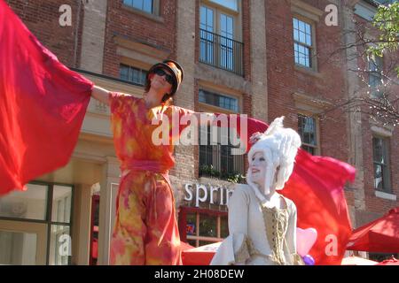 Artisti di strada sul festival di strada a Toronto Foto Stock