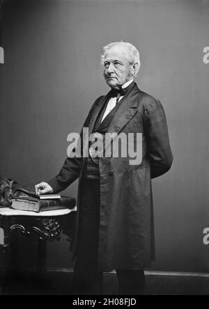 Jacob Collamer (1791-1865), politico americano del Vermont, ha servito nella Camera dei rappresentanti degli Stati Uniti ed il Senato degli Stati Uniti, ritratto di tre quarti di lunghezza, studio di Mathew Brady, inizio 1860 Foto Stock