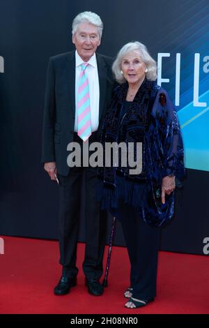 Timothy Carlton e Wanda Ventham hanno partecipato al Power of the Dog Premiere come parte del 65° BFI London Film Festival presso la Royal Festival Hall di Londra, Inghilterra, il 11 ottobre 2021. Foto di Aurore Marechal/ABACAPRESS.COM Foto Stock