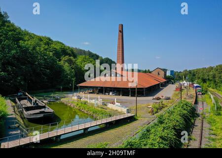 '23.07.2021, Germania, Renania settentrionale-Vestfalia, Witten - LWL Industriemuseum Zeche Nachtigall und Ziegelei Duenkelberg nel Muttental della Ruhr, lei Foto Stock