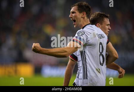 Torjubel: Leon Goretzka (Deutschland), Joshua Kimmich (Deutschland) Deutschland - Rumänien 08.10.2021, Fussball; WM-Quali, Qualifikation, Saison 2021/ Foto Stock