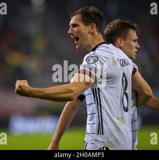 Torjubel: Leon Goretzka (Deutschland), Joshua Kimmich (Deutschland) Deutschland - Rumänien 08.10.2021, Fussball; WM-Quali, Qualifikation, Saison 2021/ Foto Stock