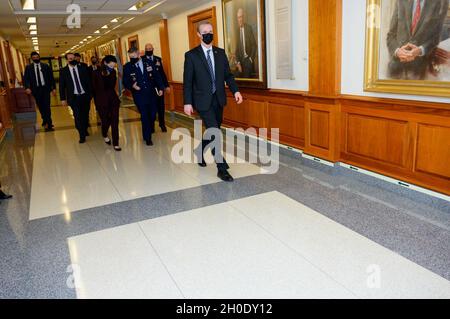 Il Direttore dell'intelligenza nazionale Avril Haines visita il Pentagono, Washington, D.C., 5 febbraio 2021. Foto Stock