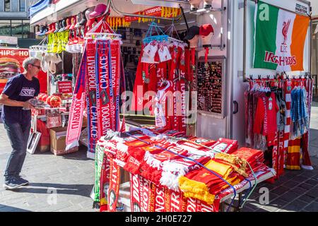 Stadio di merchandising del Liverpool FC nel centro di Liverpool, Merseyside, Regno Unito. Foto Stock