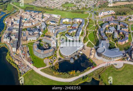 UNIVERSITÀ DI YORK, YORK, REGNO UNITO - 11 OTTOBRE 2021. Vista aerea degli edifici e dei dormitori del Campus East dell'Università di York Foto Stock