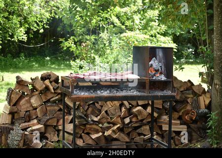 barbecue tradizionale argentino. Fotografia alimentare Foto Stock