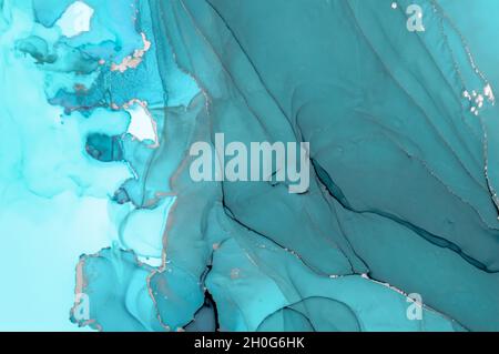 Acque turchesi dell'oceano. Inchiostri a base di alcol dipinti a mano Foto Stock