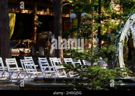 Sala all'aperto per conferenze, matrimoni, riunioni con bar Foto Stock