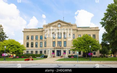 Auburn, Indiana, USA - 21 agosto 2021: Il tribunale della contea di De Kalb Foto Stock