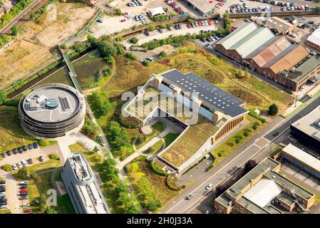 Immagine aerea di Glaxo Smith Kline Carbon Neutral Laboratory presso il Nottingham University Jubilee Campus, Inghilterra Regno Unito Foto Stock