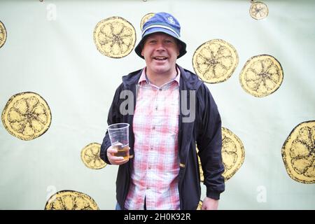 Tifosi durante il concerto di Stone Roses all'Heaton Park, ***USO EDITORIALE SOLO RIGOROSAMENTE NON MERCHANDISING*** Foto Stock