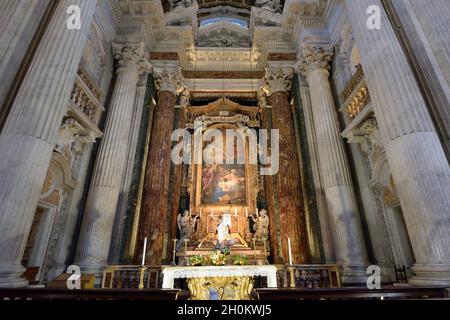 Italia, Roma, chiesa di Santa Maria in Portico in Campitelli, Cappella Altieri, dipinto di Giovan Battista Gaulli (Baciccio) Foto Stock