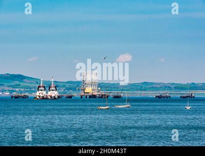 Hound punto industriale terminale marino per industria petrolifera, Firth of Forth, Scotland, Regno Unito Foto Stock