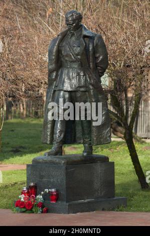 Monumento del leader jugoslavo Maresciallo Josip Broz Tito nel vecchio museo del villaggio - Staro selo Kumrovec, Croazia Foto Stock