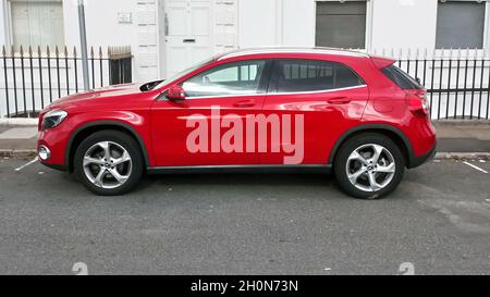 A 2018 registrato Mercedes-Benz GLA 200 parcheggiato a Torquay, Devon, Inghilterra, Regno Unito. Foto Stock