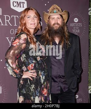 Nashville, Stati Uniti. 13 ottobre 2021. Morgane Stapleton, Chris Stapleton partecipa al CMT Artist of the Year 2021 il 13 ottobre 2021 a Nashville, Tennessee. Foto: Ed Rode/imageSPACE Credit: Imagespace/Alamy Live News Foto Stock