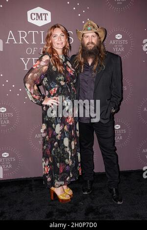 Nashville, Stati Uniti. 13 ottobre 2021. Morgane Stapleton, Chris Stapleton partecipa al CMT Artist of the Year 2021 il 13 ottobre 2021 a Nashville, Tennessee. Foto: Ed Rode/imageSPACE Credit: Imagespace/Alamy Live News Foto Stock