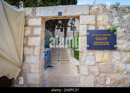 gerusalemme-israele. 13-10-2021. L'ingresso al famoso complesso della Tomba Sacra di Davide, nel quartiere Ebraico della Città Vecchia di Gerusalemme (all'editore Foto Stock